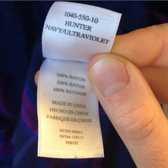 Rails NWOT Hunter ultraviolet button down shirt XS - Picture 9 of 9